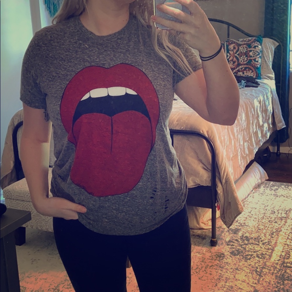 Lauren Moshi Graphic Tee SZ Small